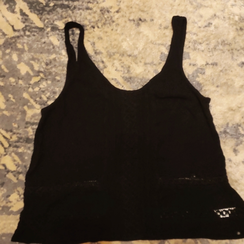 🍍3/$16 Volcom tank top